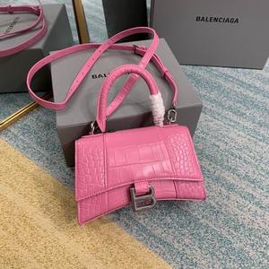 Balenciaga Handbags 551